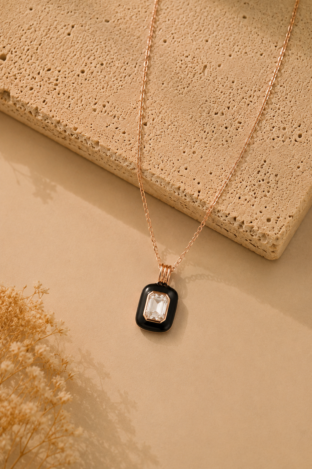 Onyx Glow Pendant